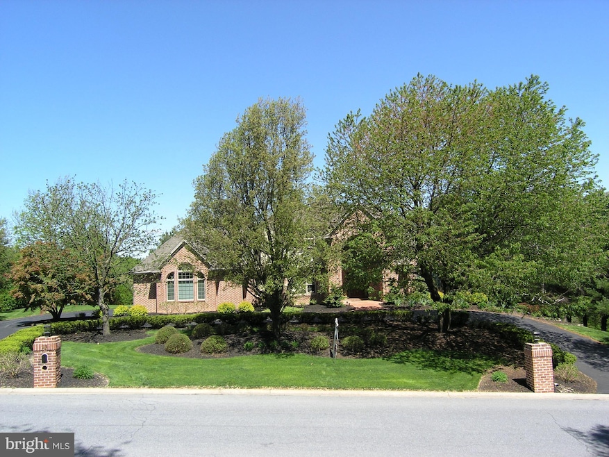 23 Westwind Dr, Lemoyne, PA 17043 - photo 1