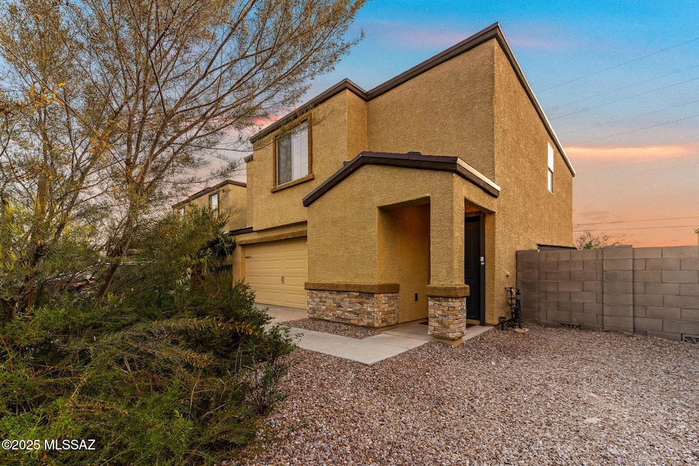 6038 S Kirtley Dr, Tucson, AZ 85706 - photo 1