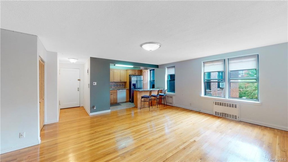 105-07 66th Rd unit 4G, Forest Hills, NY 11375 - photo 1