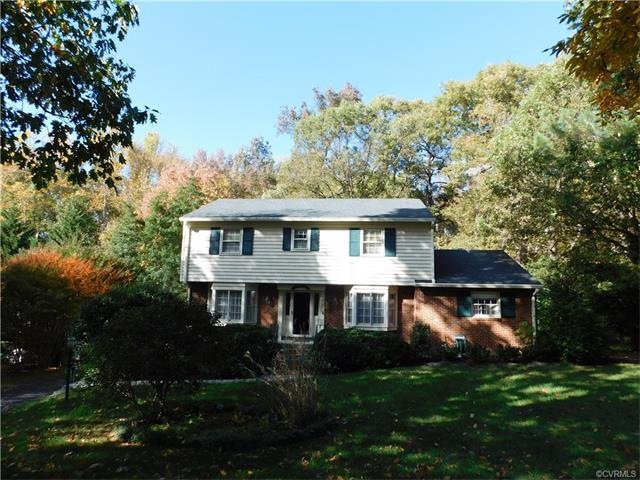 Brick & Vinyl 2-Story With Attached Garage