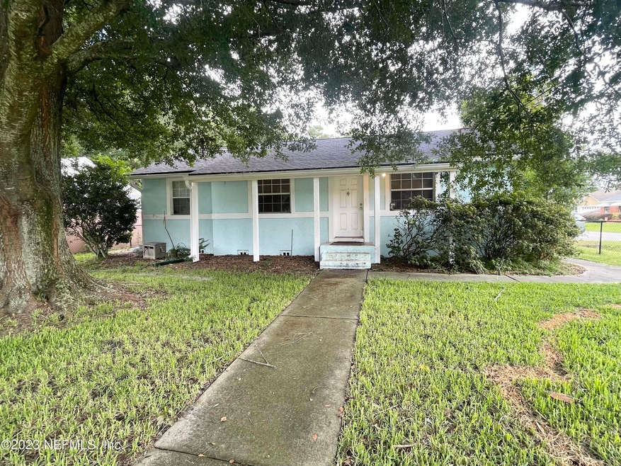 1300 Hamilton St, Jacksonville, FL 32205 - photo 1