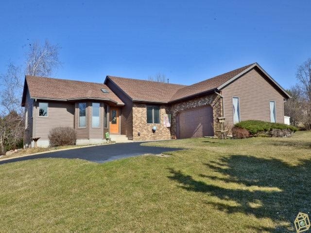 2544 Tonto Trail, Verona, WI 53593 - photo 1