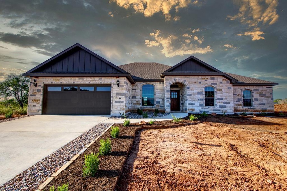 116 Parlin Ln, Fredericksburg, TX 78624 - photo 1