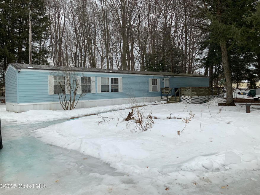 105 Holly Ln, Saratoga Springs, NY 12866 - photo 1