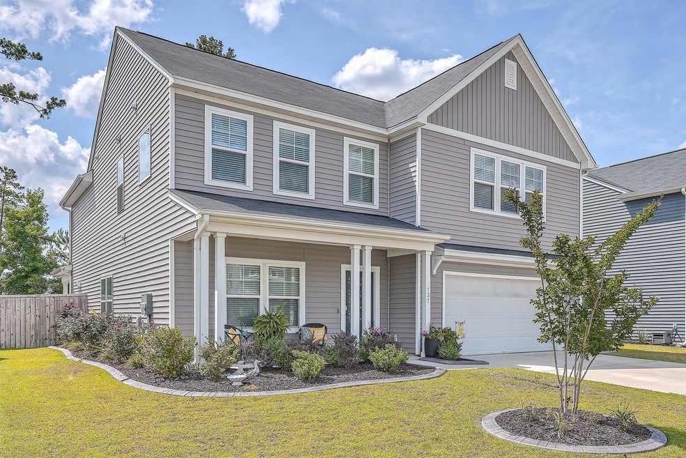 137 Lucca Dr, Summerville, SC 29486 - photo 1