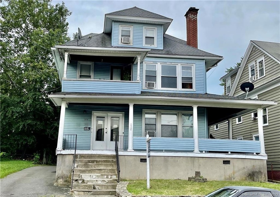 Very Spacious legal 3 Family 4100 SFT home with lo