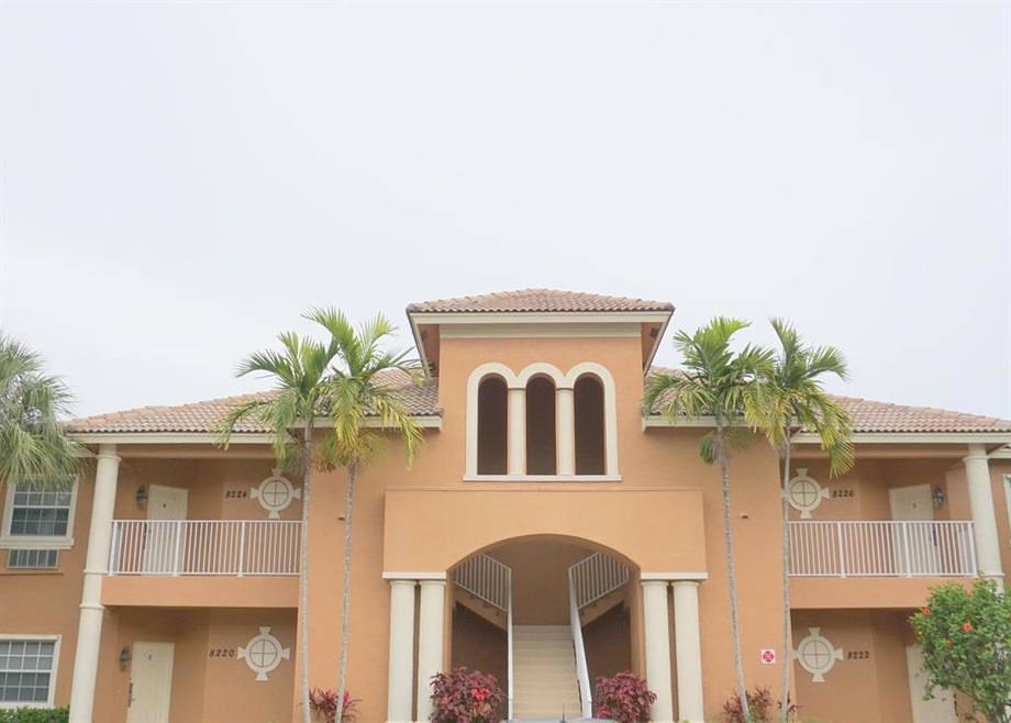 8224 Mulligan Circle