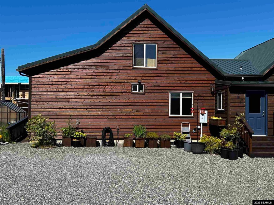 105 Cove St Unit B4, Craig, AK 99921 MLS 23549