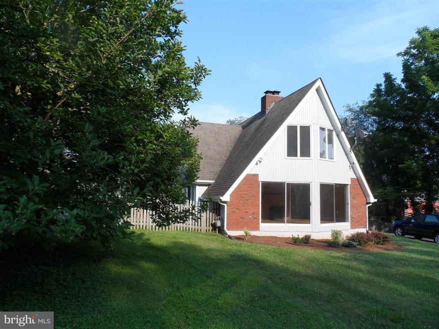 27701 Barnes Rd, Damascus, MD 20872 - photo 1