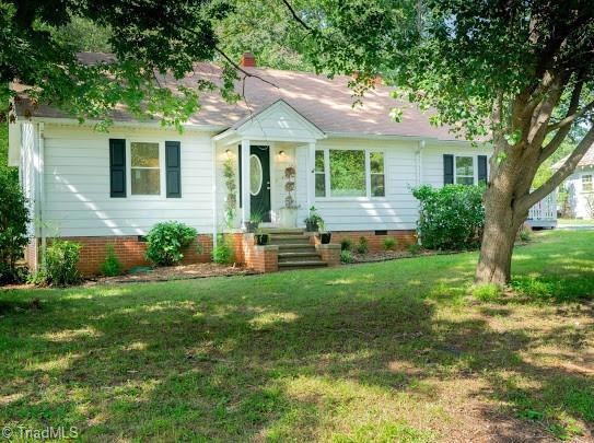 504 W 8th St, Siler City, NC 27344 - photo 1