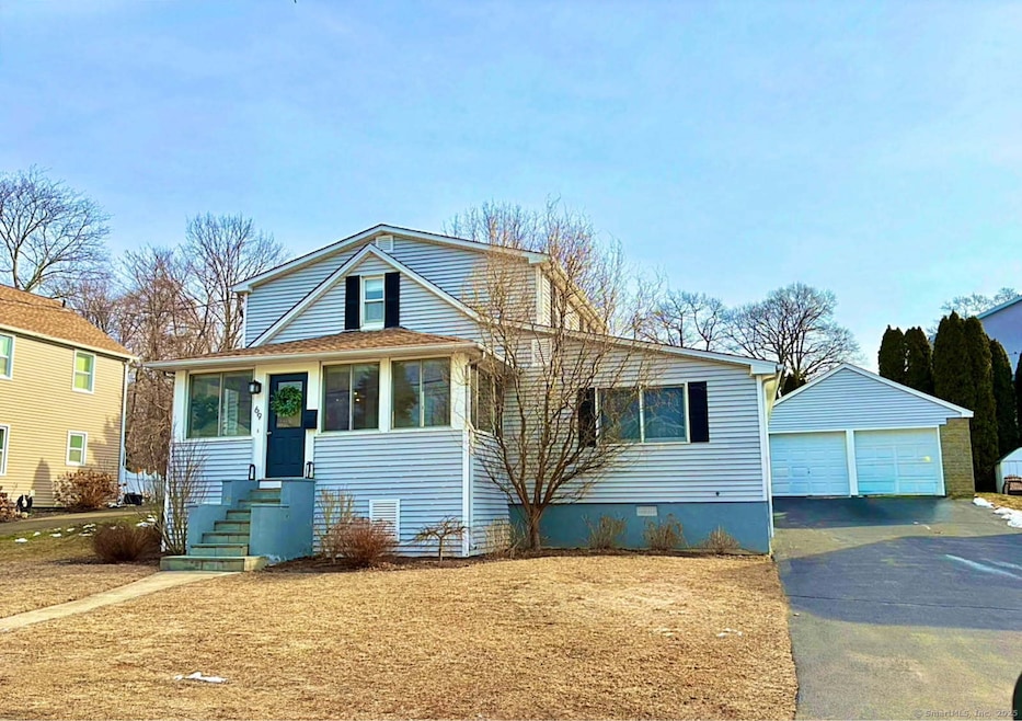 Sold $582,000 • Co-Listing Agent