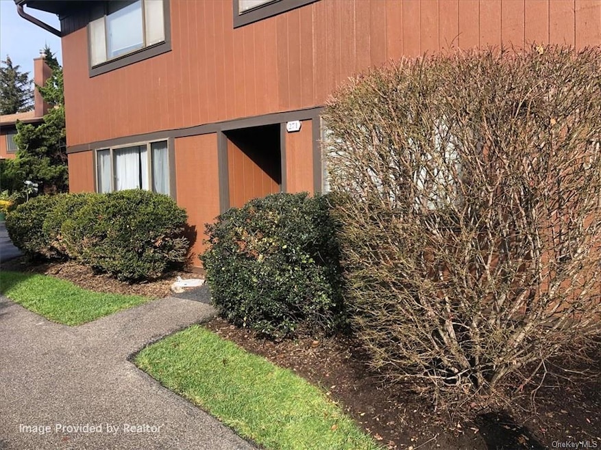 Sold $570,000 • Co-Listing Agent