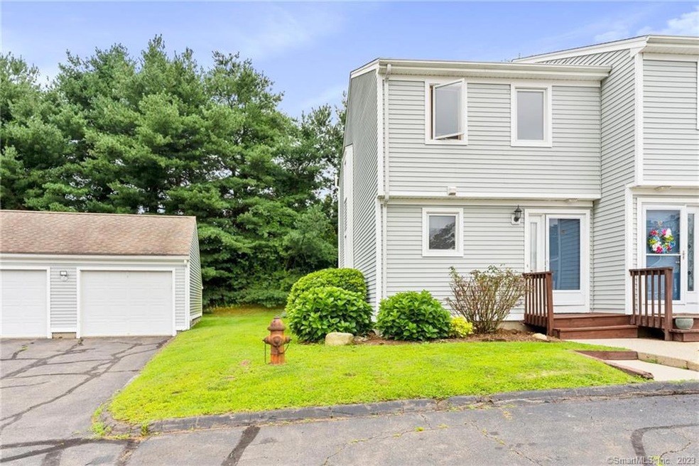 33 Mallard Cove unit 33, East Hampton, CT 06424 - photo 1