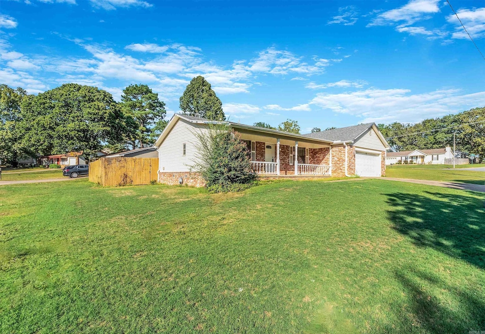 201 Autumnbrook Cir, Sherwood, AR 72120 - photo 1