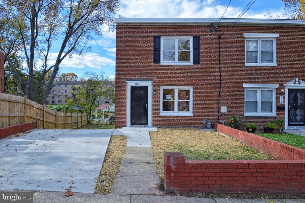 1108 Booker Dr, Capitol Heights, MD 20743 - photo 1