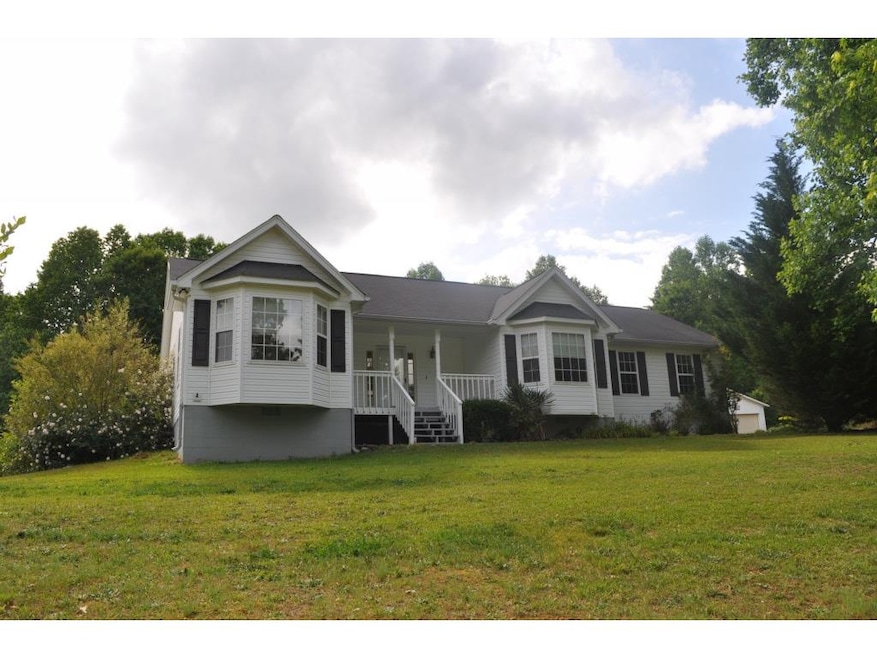 6643 Claude Parks Rd, Murrayville, GA 30564 - photo 1