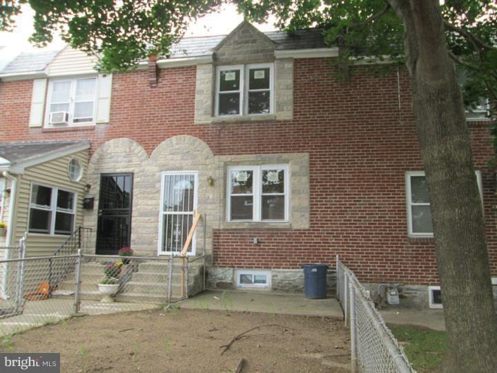 1215 Edgehill Rd, Darby, PA 19023 - photo 1