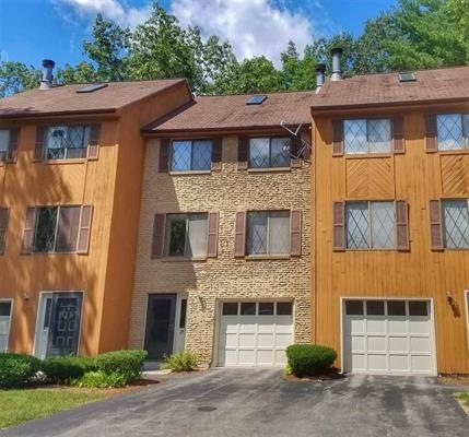 29 Winrow Dr, MerriMacK, NH 03054 - photo 1