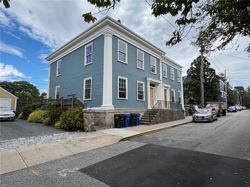 84 John St unit 2, Newport, RI 02840 - photo 1