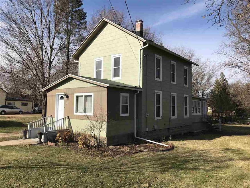 213 Church St, Brooklyn, WI 53521 - photo 1