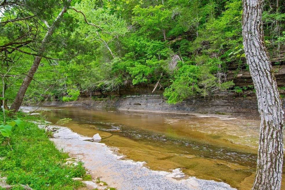 7449 Crow Cut Rd, Fairview, TN 37062 - photo 1