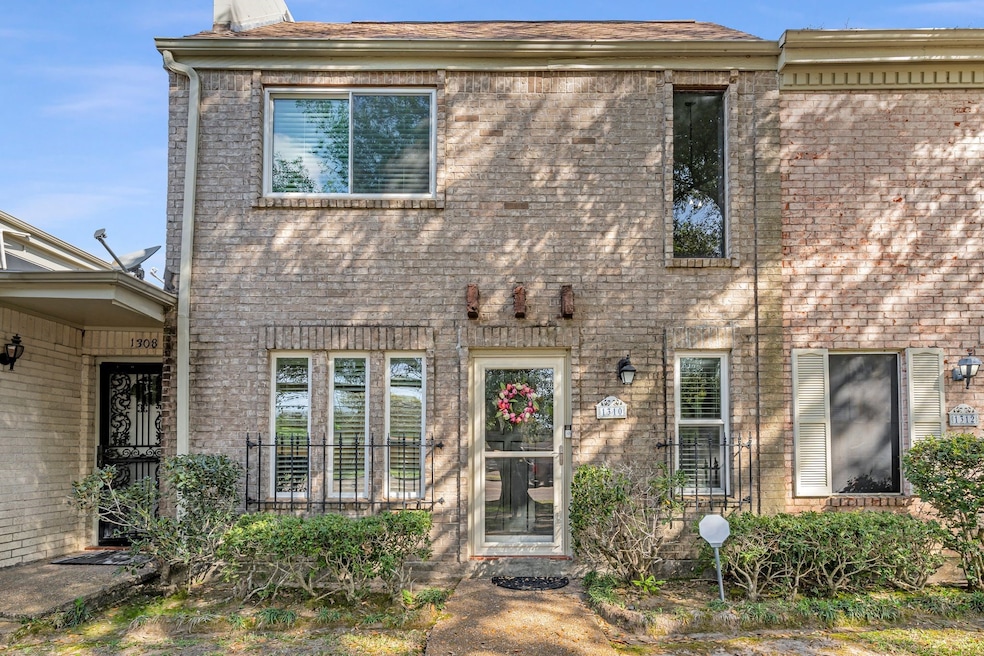 Sold • Co-Listing Agent