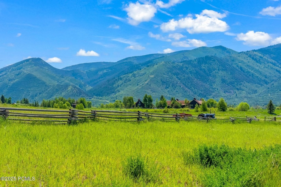 5924 N Triple Crown Trail unit 16, Oakley, UT 84055 - photo 1