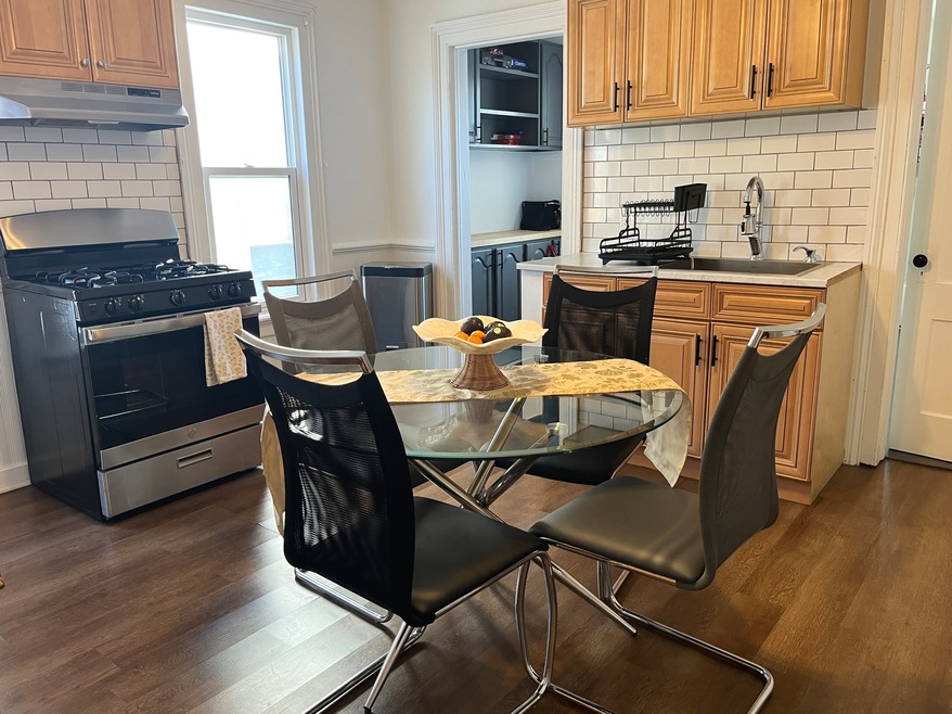 For Rent $2,600/month