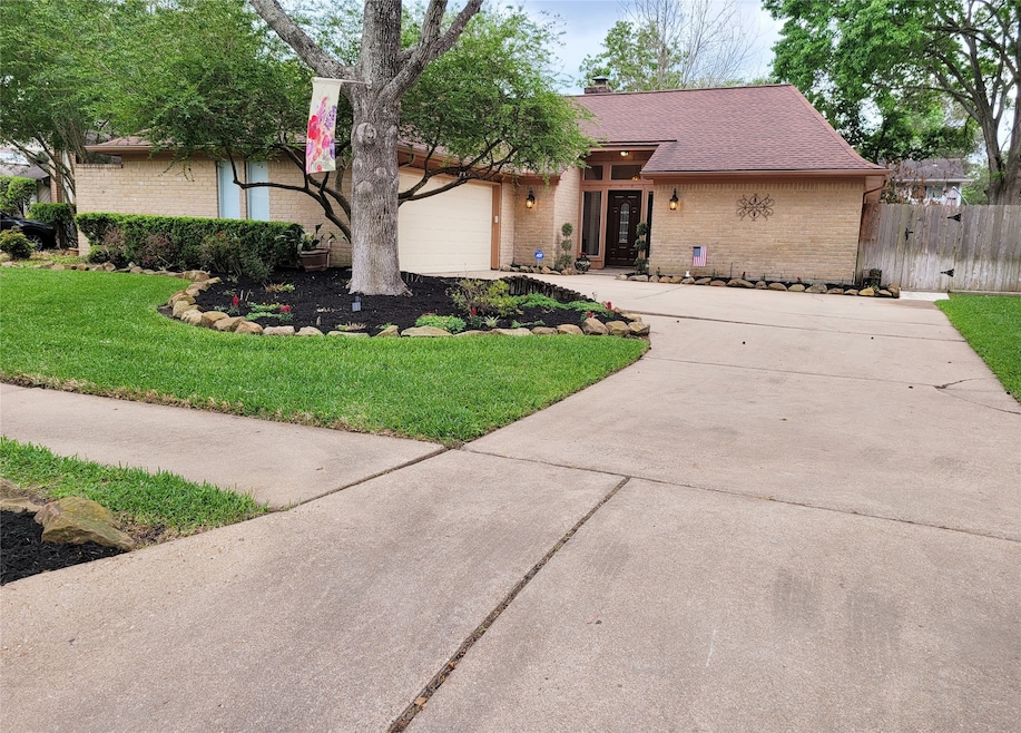 15411 Glenwood Park Dr, Houston, TX 77095 - photo 1