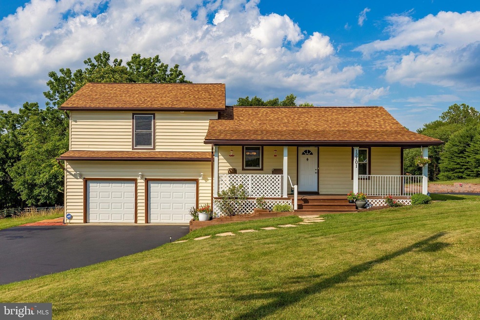 12701 Prices Distillery Rd, Damascus, MD 20872 - photo 1