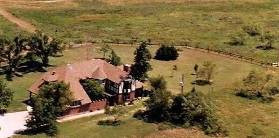 401 E Paloma Ct, Fort Worth, TX 76108 - photo 1