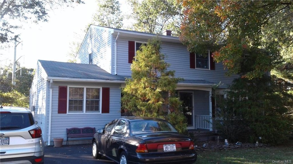 51 Hoffman Ln, Blauvelt, NY 10913 - photo 1