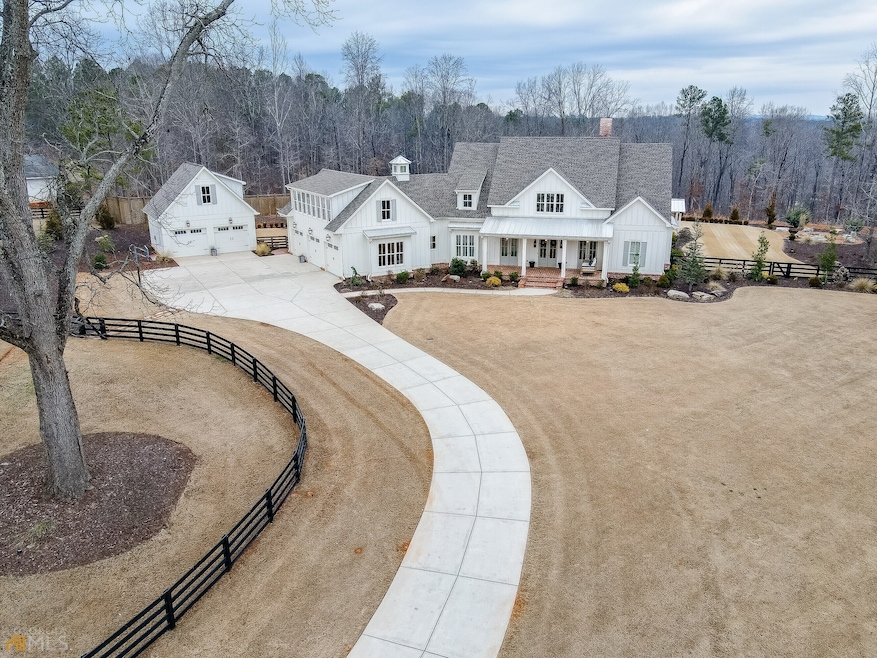 5315 L J Martin Dr, Gainesville, GA 30507 - photo 1