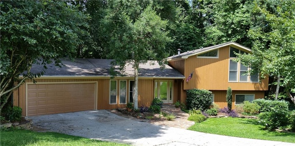 5041 Willeo Ridge Ct, Marietta, GA 30068 - photo 1