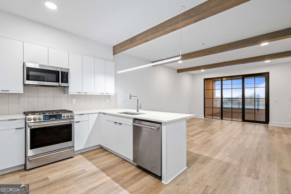 346 Peters St SW unit 206, Atlanta, GA 30313 - photo 1