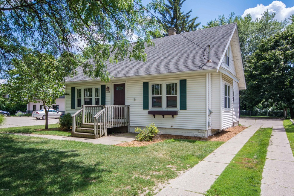 1610 Leonard St NE, Grand Rapids, MI 49505 - photo 1