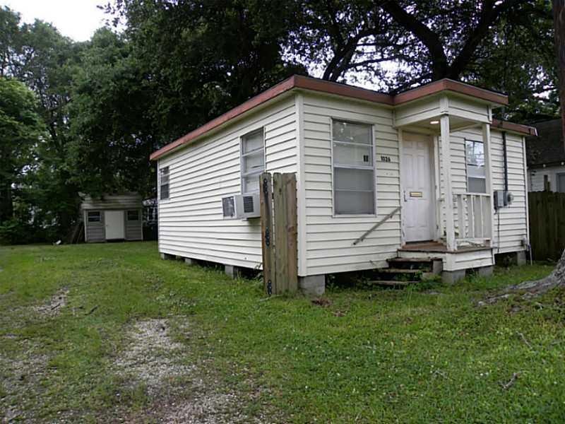 Exterior Front.