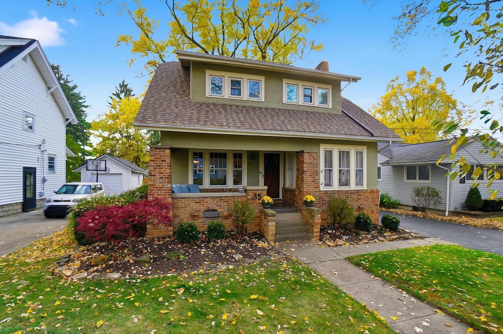 For Sale $450,000 • Co-Listing Agent