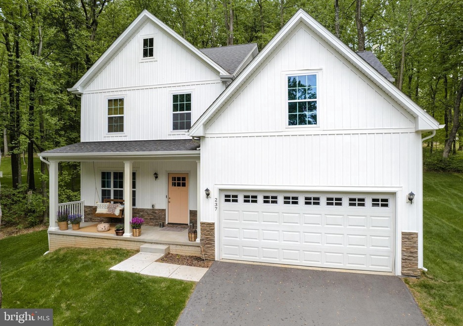 237 Speaks Ln, Harpers Ferry, WV 25425 - photo 1