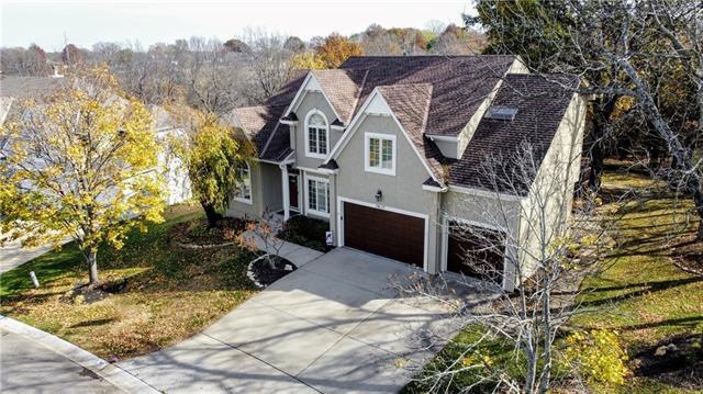 7617 Legler St, Shawnee, KS 66217 - photo 1