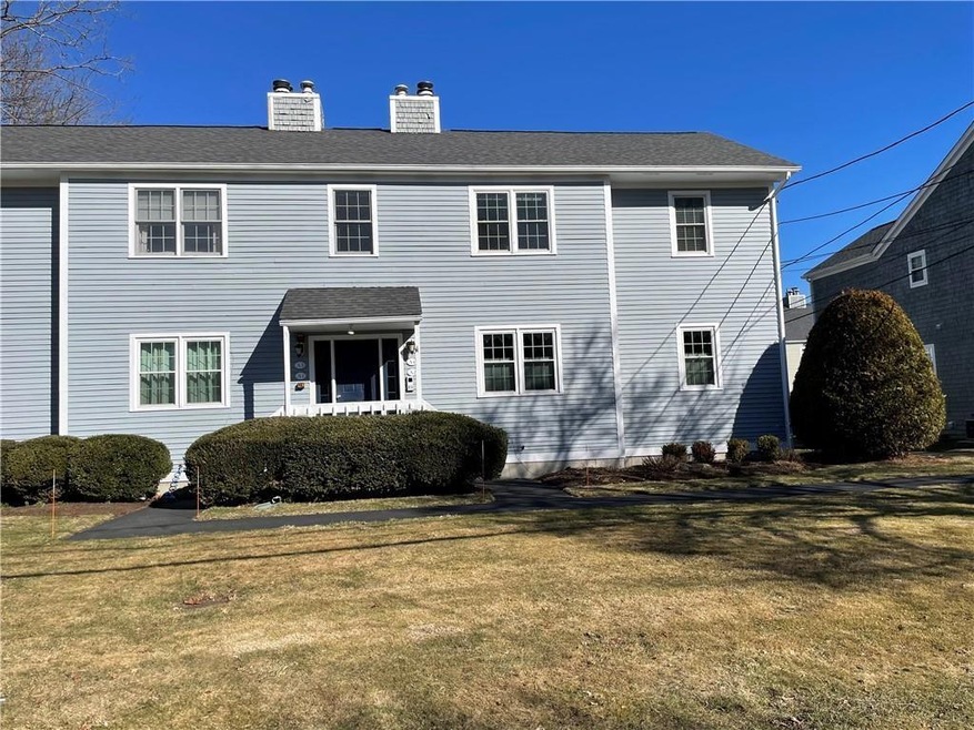 99 Post Rd unit 2, Warwick, RI 02888 - photo 1