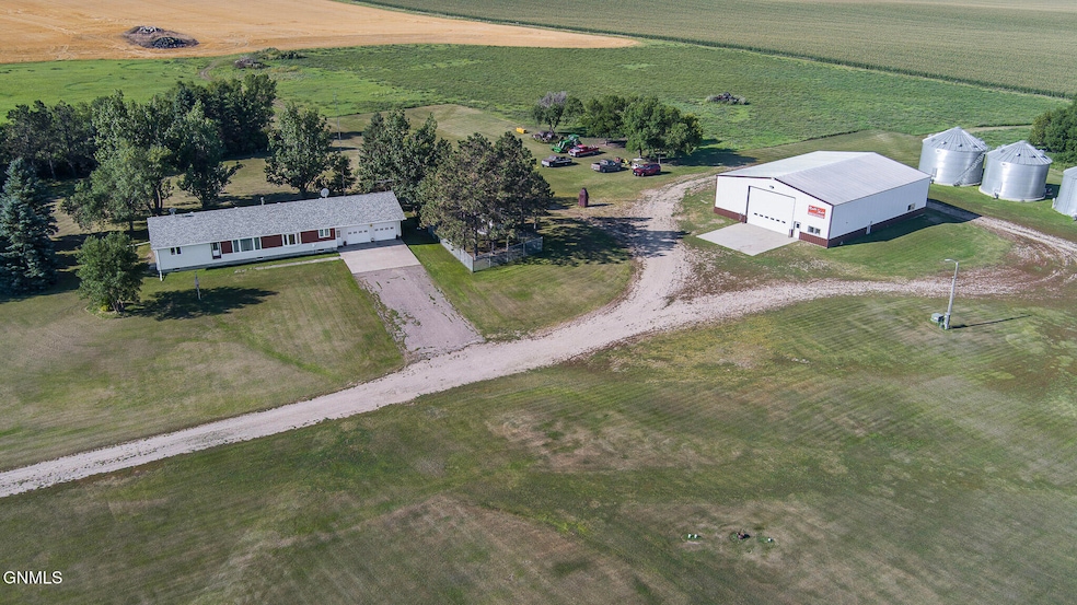 8155 34th Ave SE, Wishek, ND 58495 - photo 1