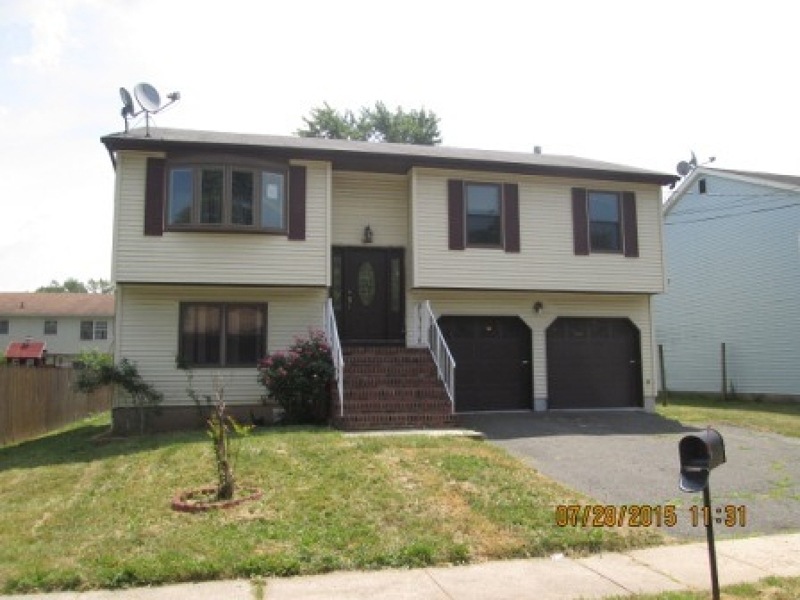 98 Chestnut St, Avenel, NJ 07001 - photo 1