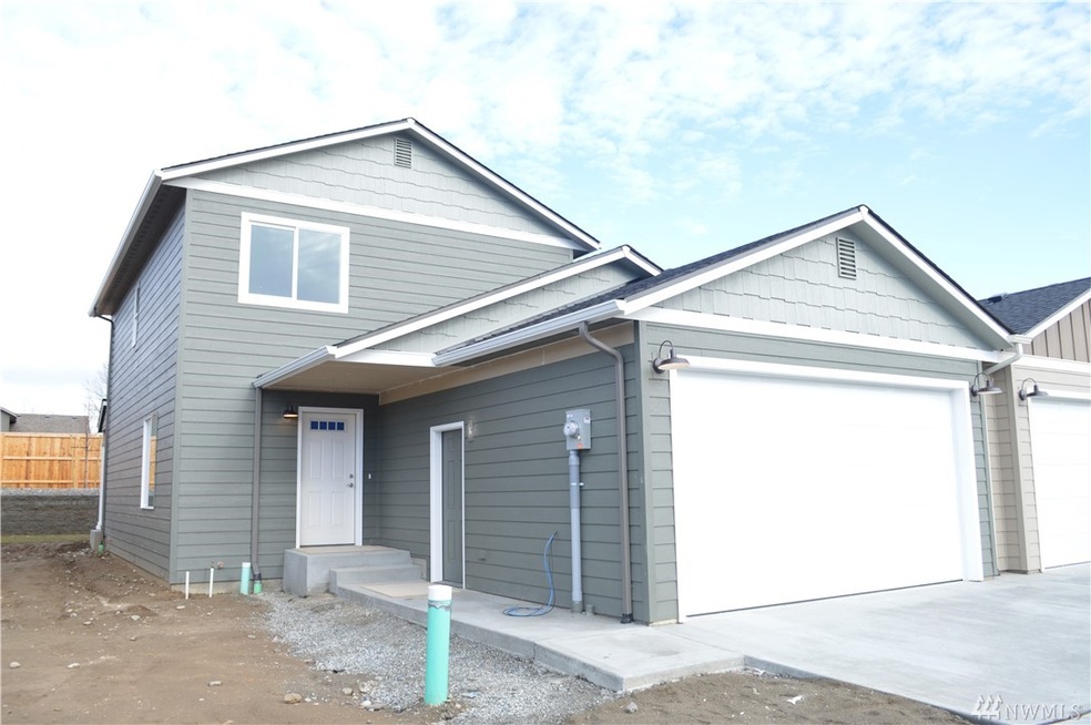 420 S Kansas Loop, East Wenatchee, WA 98802 - photo 1