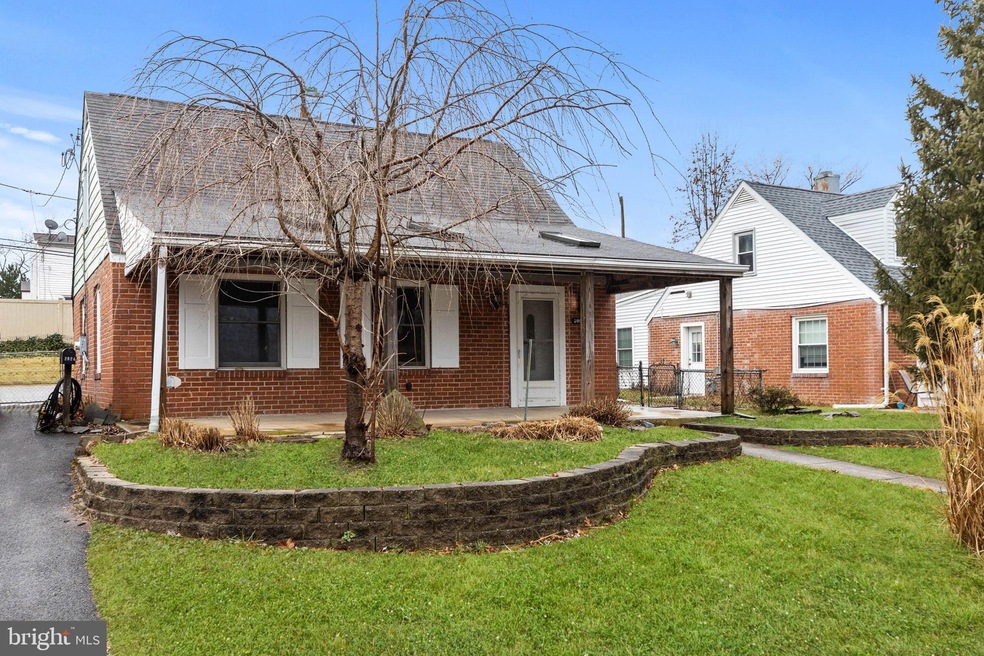 2024 Clearview Ave, Norristown, PA 19403 - photo 1