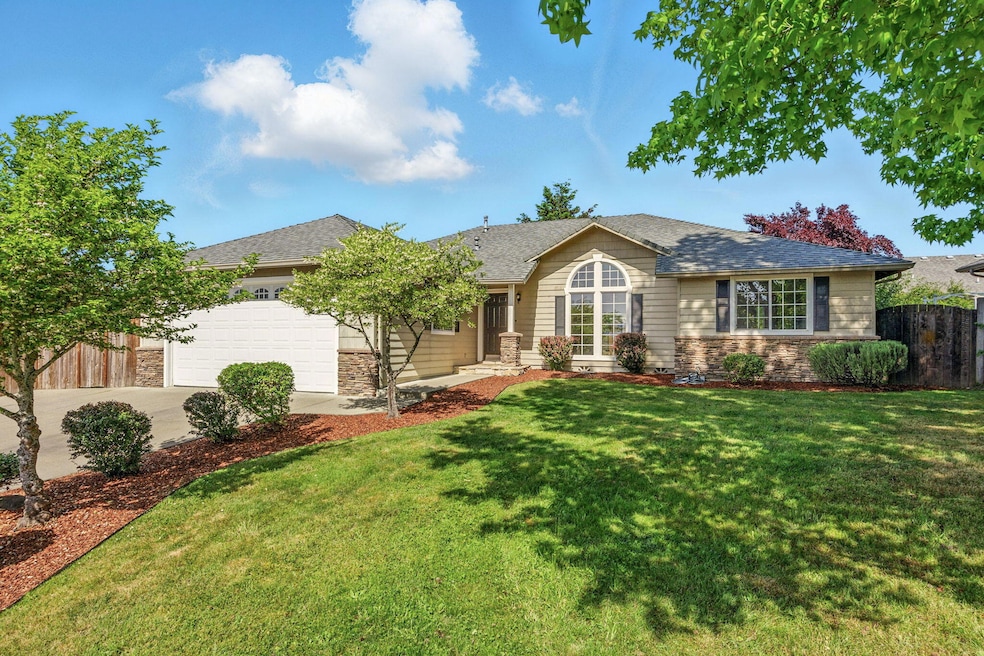 Sold $381,173 • Co-Listing Agent