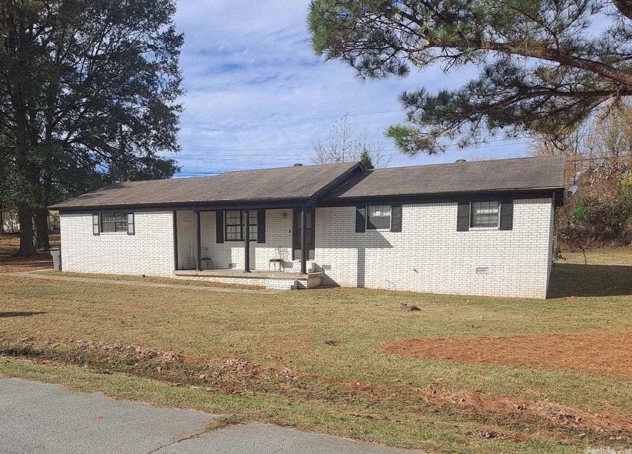 206 Center Valley Dr, Paragould, AR 72450 - photo 1