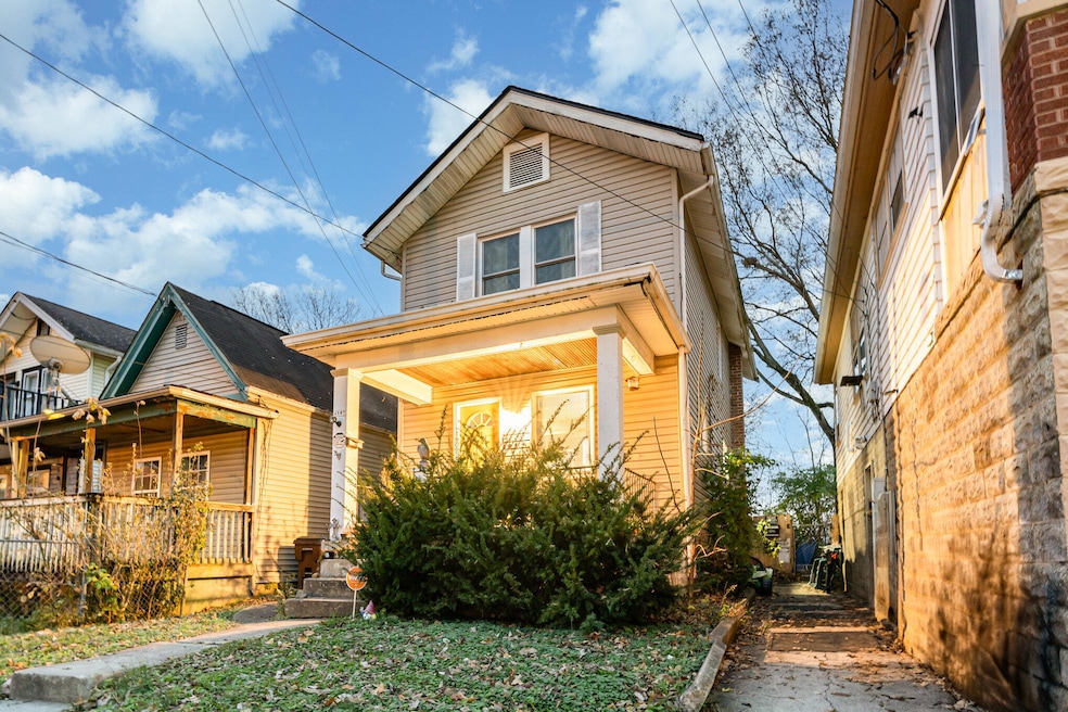 4507 Clifton Ave, Covington, KY 41015 - photo 1