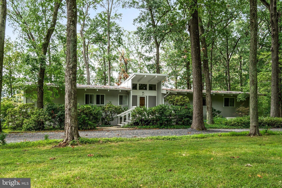 17 Honeybrook Dr, Princeton, NJ 08540 - photo 1