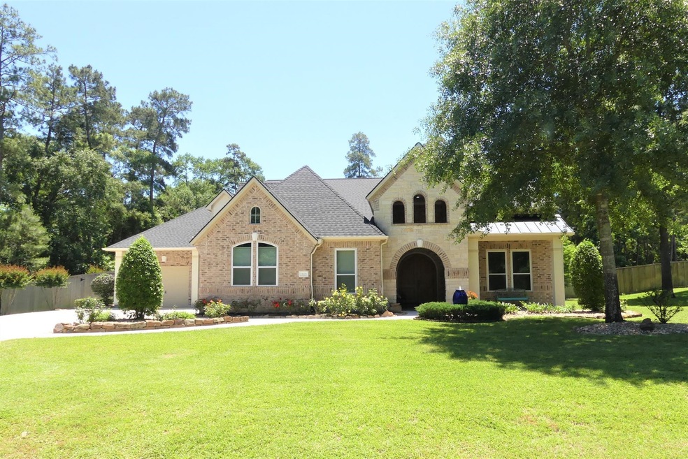 Welcome to 13125 Autumn Mist!  A pristine one-stor